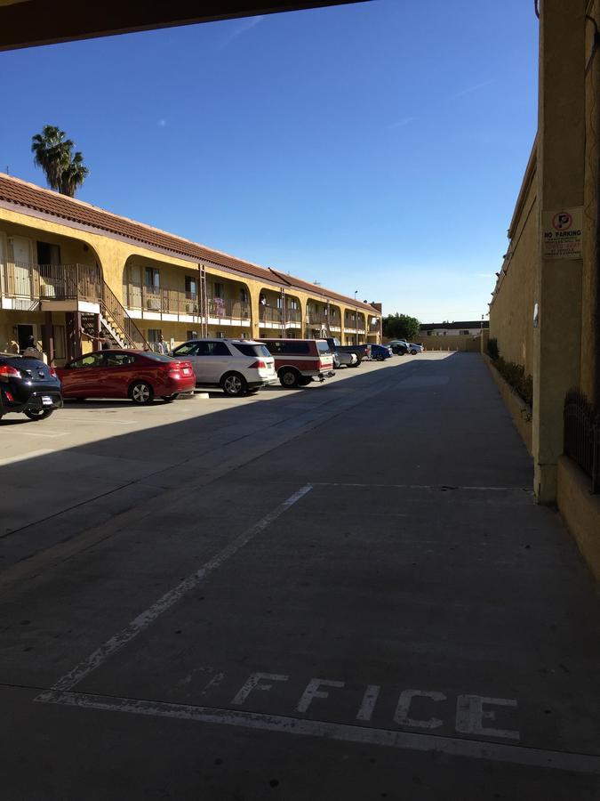 Budget Inn El Monte Exterior foto